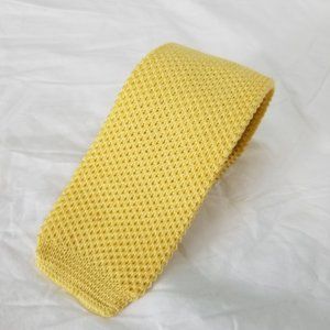 1960s cornsilk yellow cotton knit tie